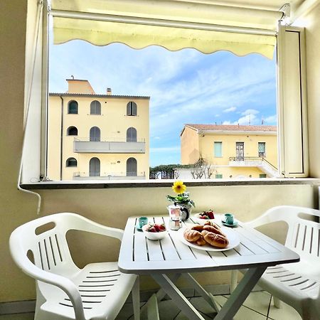 Mono Rosina, Aria Condizionata E Balcone A Soli 50 Metri Dal Mare! By Alfareal カスティリオーネ・デッラ・ペスカーイア エクステリア 写真